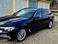 Usata BMW 530 Luxury Line 249 CV (183 kW) 2018 Blu/azzurro Station wagon