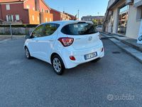 Usata Hyundai i10 67 CV (49 kW) 2016 Bianco Utilitaria