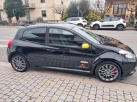 Usata Renault Clio III R.S. 197 CV (144 kW) 2010 Nero Berlina