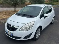 Usata Opel Meriva 95 CV (69 kW) 2011 Bianco Monovolume