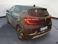 Usata Renault Captur Techno 143 CV (105 kW) 2023 Blu/azzurro SUV