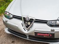 Usata Alfa Romeo 156 GTA 250 CV (183 kW) 2002 Argento Berlina