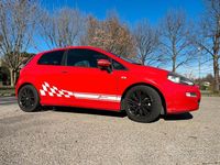 Usata Fiat Punto 135 CV (99 kW) 2015 Rosso Utilitaria