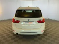 Begagnad BMW 216 Gran Tourer Sport Line 115 HK (84 kW) 2015 Vit Minibuss