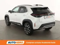 Nuova Toyota Yaris Cross Lounge 131 CV (96 kW) 2026 Bianco SUV