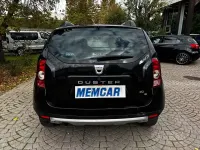 Usata Dacia Duster Lauréate 110 CV (80 kW) 2011 Nero SUV