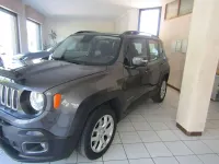Usata Jeep Renegade Longitude 110 CV (80 kW) 2017 Granite crystal SUV