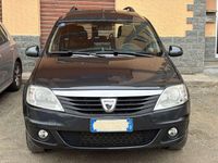 Usata Dacia Logan MCV Lauréate 90 CV (66 kW) 2012 Grigio Station wagon