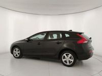 Usata Volvo V40 Business Edition 120 CV (88 kW) 2018 Nero Utilitaria