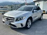 Begagnad Mercedes GLA200 136 HK (100 kW) 2015 Grå SUV