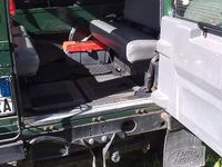 Usado Land Rover Defender 122 HP (89 kW) 2002 Verde SUV