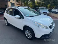 Usata Peugeot 2008 Allure 82 CV (60 kW) 2014 Bianco SUV