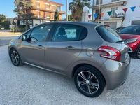 Usata Peugeot 208 Allure 68 CV (50 kW) 2014 Marrone Utilitaria