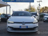 Usata VW Golf VIII Life 110 CV (80 kW) 2021 Bianco Berlina