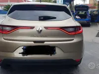Usata Renault Mégane IV 90 CV (66 kW) 2017 Giallo Berlina