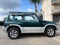 Usata Suzuki Vitara 87 CV (63 kW) 2004 Grigio SUV