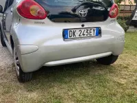 Usata Toyota Aygo 68 CV (50 kW) 2007 Grigio Utilitaria