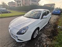 Usata Alfa Romeo Giulietta 120 CV (88 kW) 2010 Bianco Utilitaria