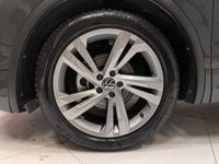 Usata VW Tiguan R-line 150 CV (110 kW) 2022 Grigio SUV