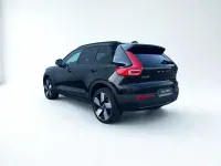 Usata Volvo XC40 Core 125 kW (170 CV) 2023 Nero SUV