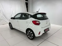 Usata Hyundai i10 67 CV (49 kW) 2024 Atlas white Utilitaria