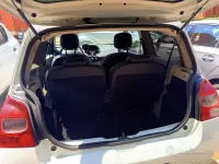 Usata Renault Twingo Dynamique 75 CV (55 kW) 2009 Bianco Utilitaria
