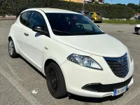 Usata Lancia Ypsilon S 69 CV (50 kW) 2012 Bianco Utilitaria