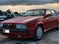 Usata Alfa Romeo 75 Quadrifoglio Verde 155 CV (114 kW) 1989 Rosso Berlina