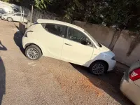 Usata Lancia Ypsilon 85 CV (62 kW) 2013 Giallo Utilitaria