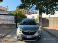 Usata Peugeot 2008 Allure 99 CV (72 kW) 2017 Nero SUV