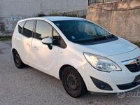 Usata Opel Meriva 75 CV (55 kW) 2012 Bianco Monovolume