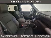 Neu Land Rover Defender SE Dynamic 200 PS (147 kW) 2026 Grau SUV