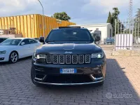 Usata Jeep Grand Cherokee Summit 250 CV (183 kW) 2017 Nero SUV