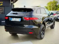 Usata Jaguar F-Pace Portfolio 180 CV (132 kW) 2018 Nero SUV