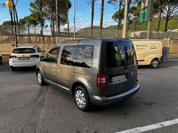 Usata VW Caddy Trendline 102 CV (75 kW) 2013 Grigio Monovolume
