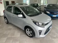 Usata Kia Picanto Active 67 CV (49 kW) 2019 Grigio Utilitaria