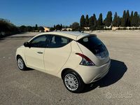 Usata Lancia Ypsilon 2017 Bianco Utilitaria