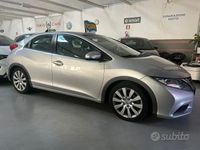 Usata Honda Civic Executive 150 CV (110 kW) 2012 Grigio Berlina