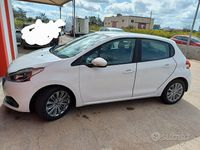 Usata Peugeot 208 75 CV (55 kW) 2016 Utilitaria
