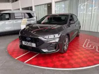 Nuova Ford Focus ST-Line 125 CV (91 kW) 2026 Magnetic grey  Berlina