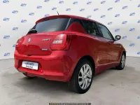 Usata Suzuki Swift Cool 83 CV (61 kW) 2021 Rosso Utilitaria