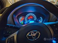 Usata Toyota Yaris 65 CV (47 kW) 2019 Rosso Berlina