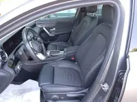 Usata Mercedes A180 Advanced 116 CV (85 kW) 2023 Grigio montagna Utilitaria