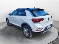 Usata VW T-Roc Life 110 CV (80 kW) 2022 Beige SUV