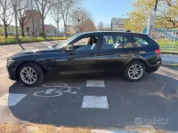 Usata BMW 318 Luxury Line 143 CV (105 kW) 2013 Nero Station wagon