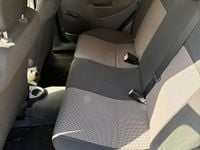 Usata Opel Corsa 75 CV (55 kW) 2005 Grigio Utilitaria