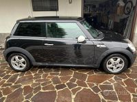 Begagnad Mini ONE 75 HK (55 kW) 2010 Svart Halvkombi