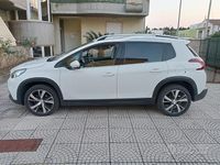 Usata Peugeot 2008 Allure 100 CV (73 kW) 2019 Bianco SUV