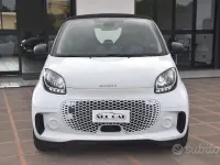 Usata Smart ForTwo Electric Drive Passion 41 kW (56 CV) 2023 Bianco Berlina