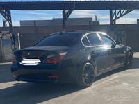 Usata BMW 520 177 CV (130 kW) 2007 Nero Berlina